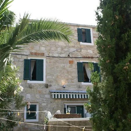 Rustic In With Sea-view Apartament *