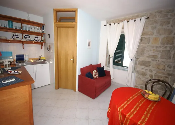 Rustic In With Sea-view Apartman *