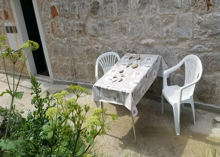 Apartman Rustic In With Sea-view Vis