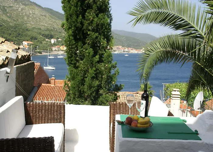 Apartman Rustic In With Sea-view