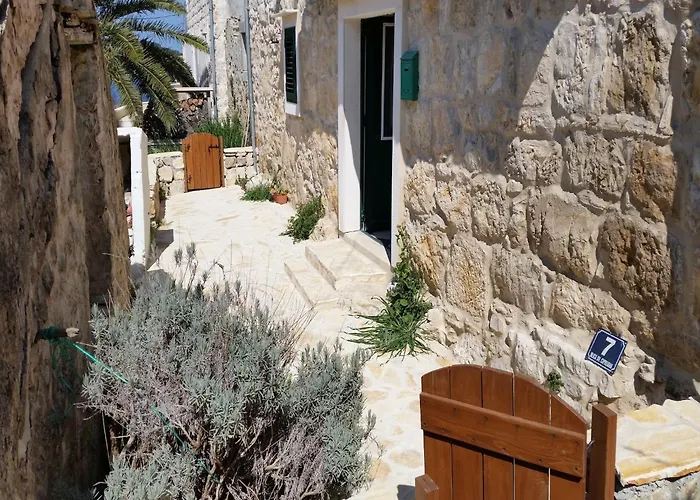 Apartman Rustic In With Sea-view