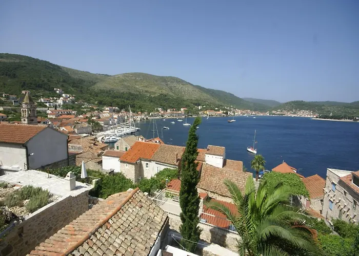 Rustic In With Sea-view Apartman *