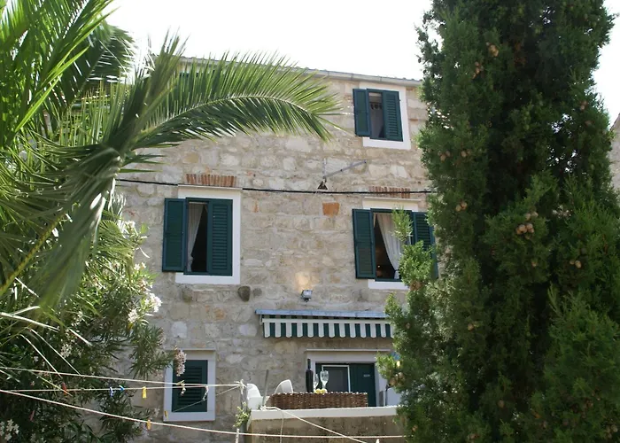 Apartman Rustic In With Sea-view Vis