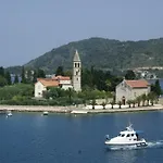 Rustic In With Sea-view Vis