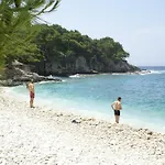 Rustic In With Sea-view Apartman Vis