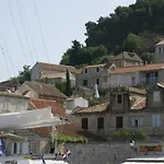 Rustic In With Sea-view Apartman Vis
