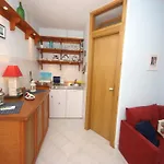 Rustic In With Sea-view Apartman