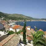 Rustic In With Sea-view Apartman *