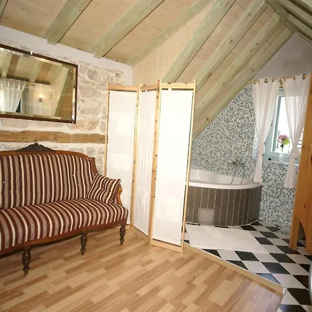 Rustic In With Sea-view 아파트