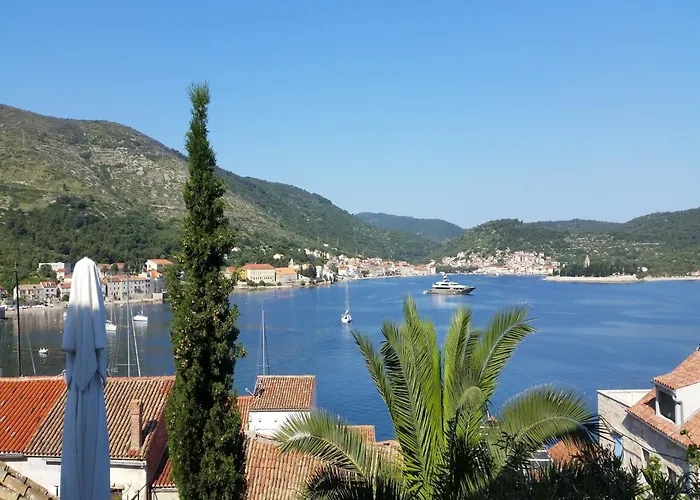 Διαμέρισμα Rustic In With Sea-view Βις